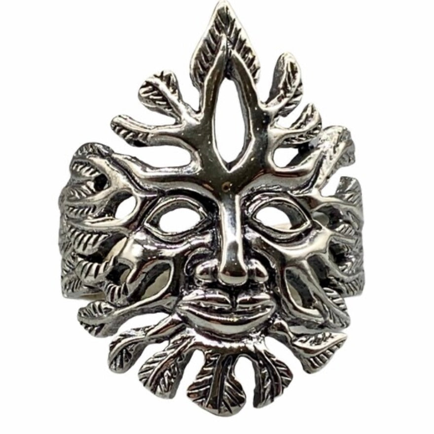 Green Man Ring with Beautiful Oak Leaf Detail in 925 Sterling Silver