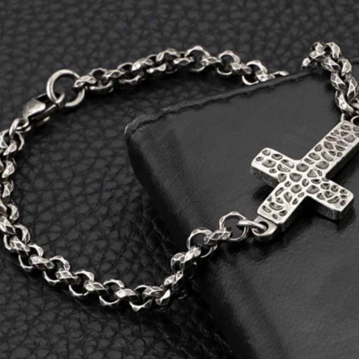 Classic 5mm Link Chain and Cross Charm/Pendant Necklace & Bracelet Set