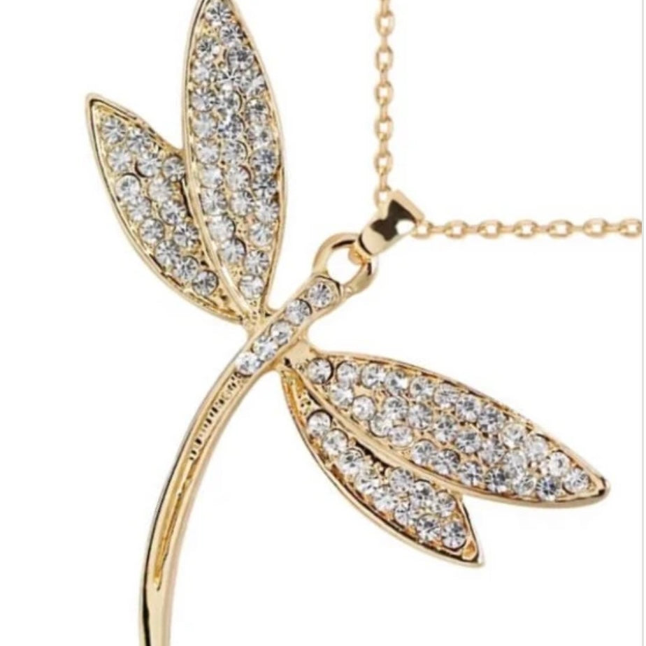 Exquiste Dragonfly Gold Pendant Necklace