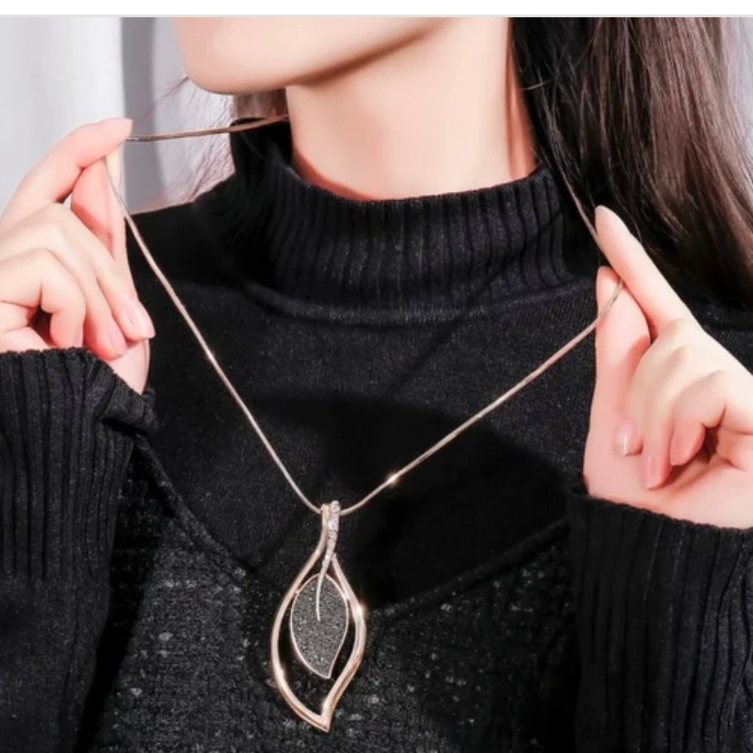 Frosted Stone Crystal Double Leaf Pendant Long Sweater Necklace