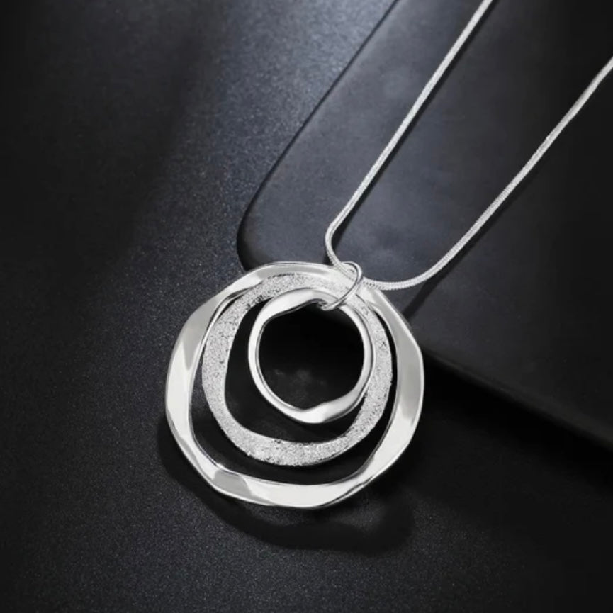 Triple Circle Frosted Pendant Fashion Jewellery Necklace