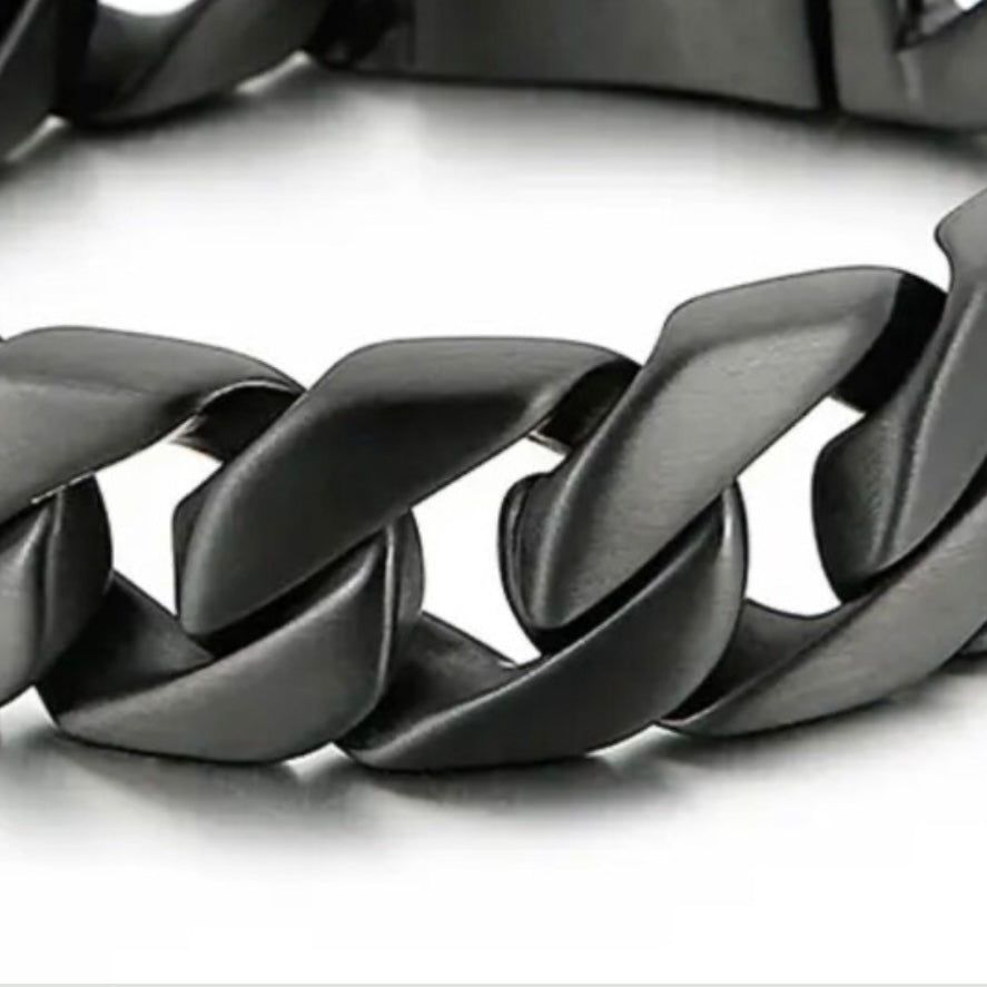 20mm Polished Chunky Stainless Steel Curb Link Chain Bracelet Available in Gold or Brushed Black