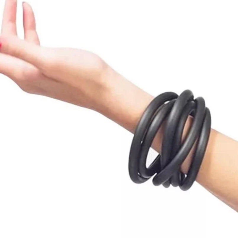 6PCS Handcrafted Rubber Bracelet Bangles Available in Black or Orange