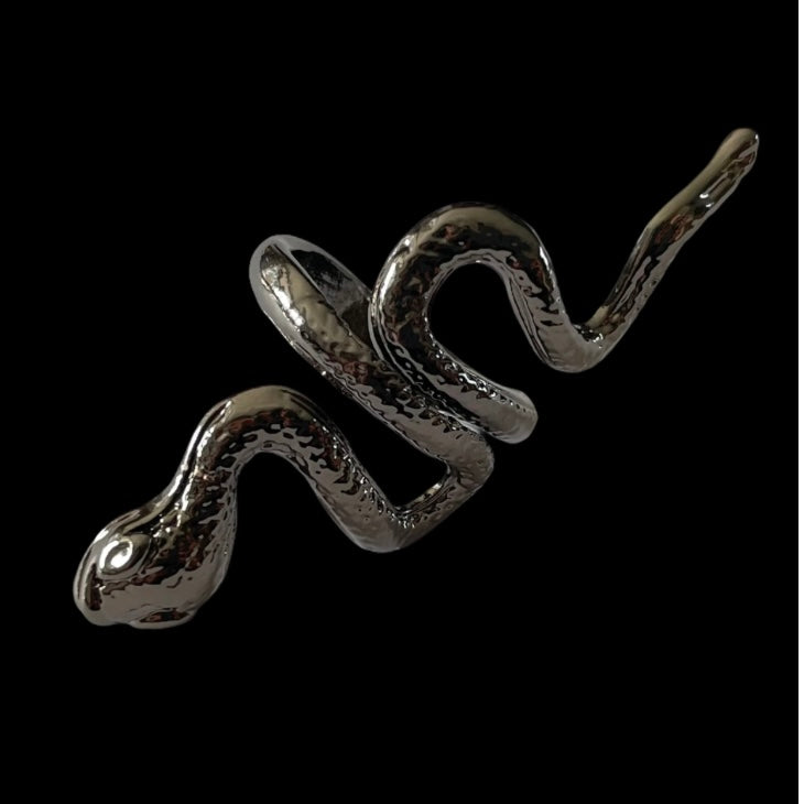 Gothic Punk Retro Snake Serpentine Ring Available in Silver or Black Colour