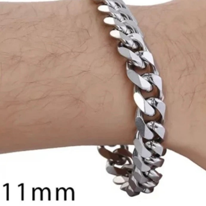 Stainless Steel Silver Curb Cuban Link Chain Bracelet Available in Different Widths and Lengths