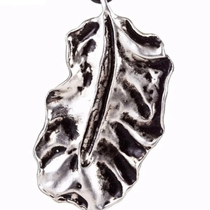 Big Leaf Vintage Pendant Statement Long Black Rope Necklace