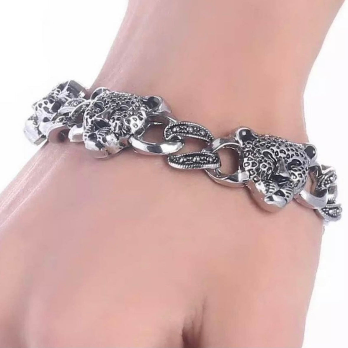 Stainless Steel Leopard Charm Chain Bracelet