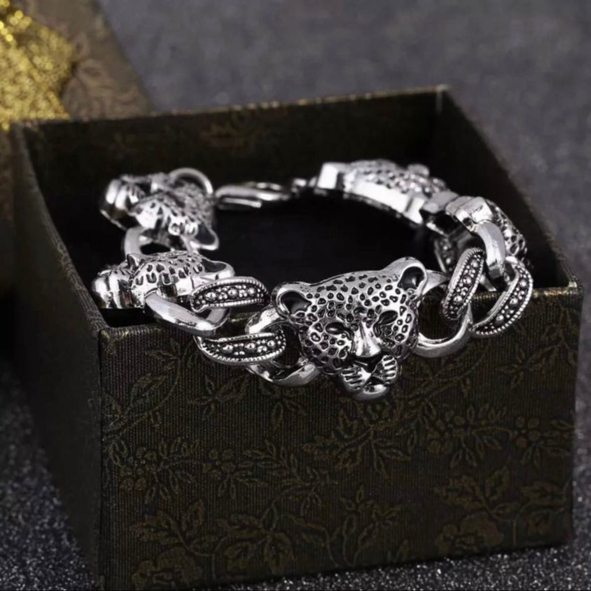 Stainless Steel Leopard Charm Chain Bracelet