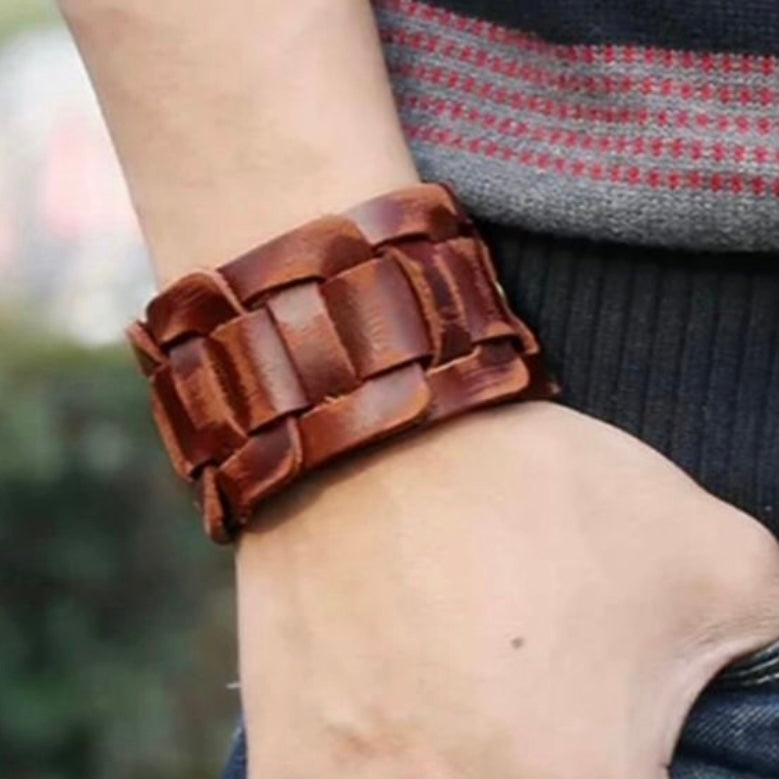 Stylist Leather Cuff Wristband Bracelet Available in Brown or Black Colour