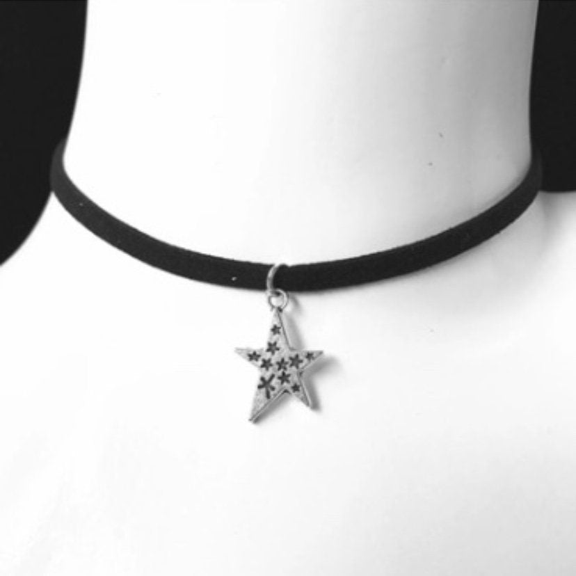 Pure Black Velvet Ribbon with Star Pendant Necklace