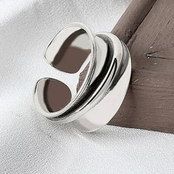 Simple Minimalist Wide Smooth Round Silver Open Ring