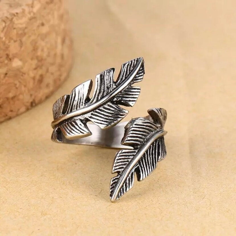 Vintage Biker Style Hand Polished Stainless Steel Feather Ring