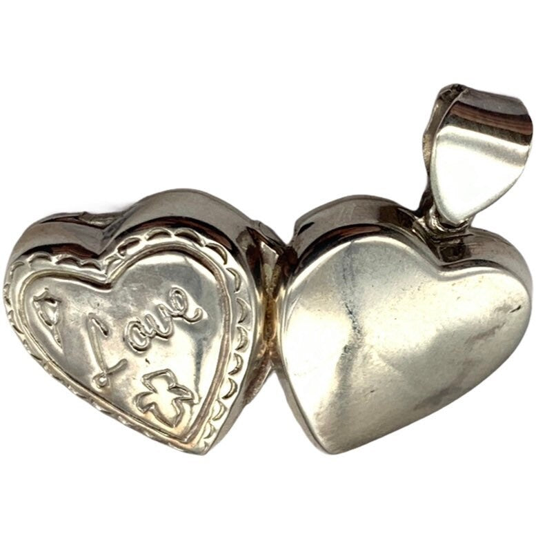 Stunning Sterling Silver LOVE Heart Locket