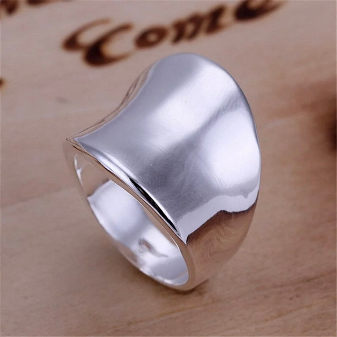 Fashion Silver Thumb Smooth Ring