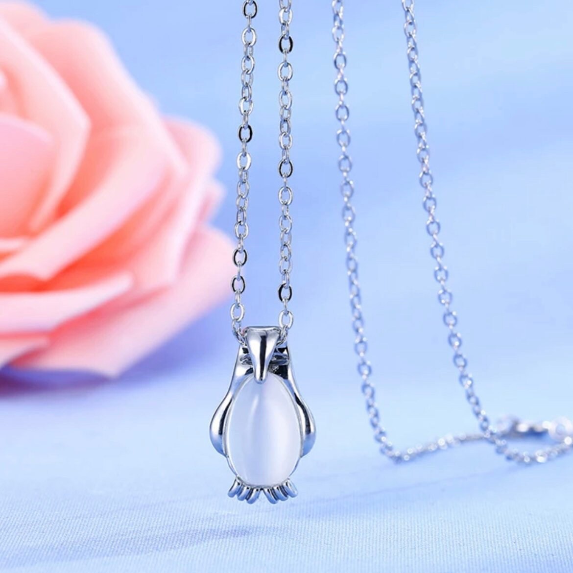 Natural Stone Penguin Pendant Clavicle Necklace