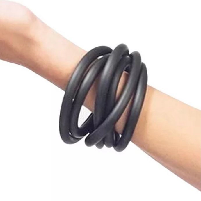 6PCS Handcrafted Rubber Bracelet Bangles Available in Black or Orange