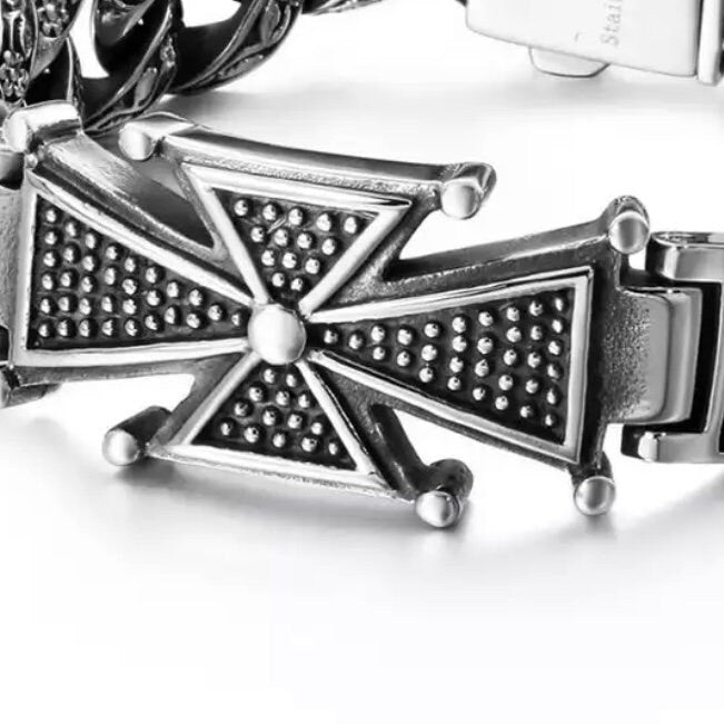 Cross Vintage Silver & Black Cuban Chain Bracelet