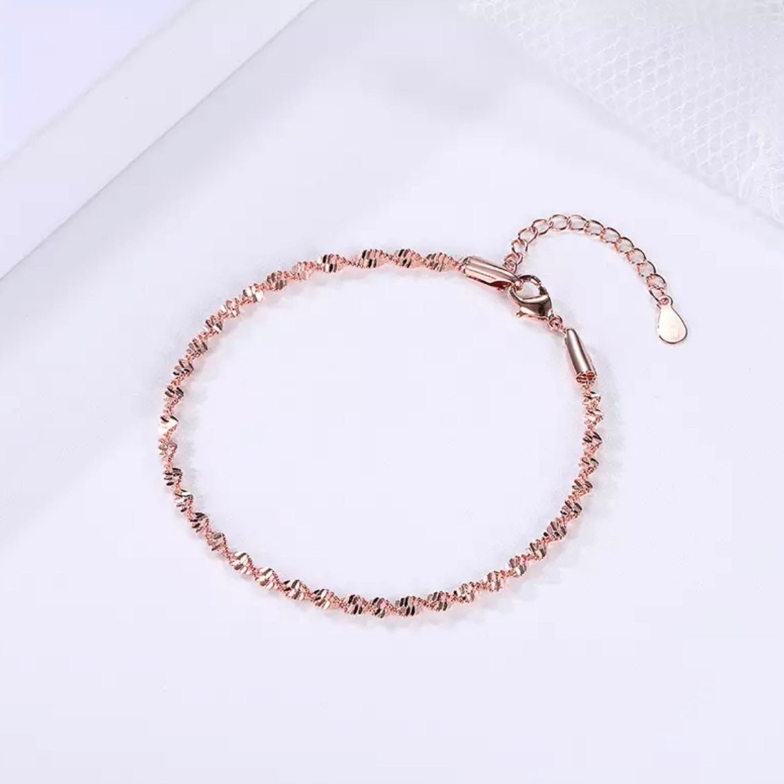 Trendy Caterpillar Twist Chain Bangle Bracelet Available in Silver or Rose Gold