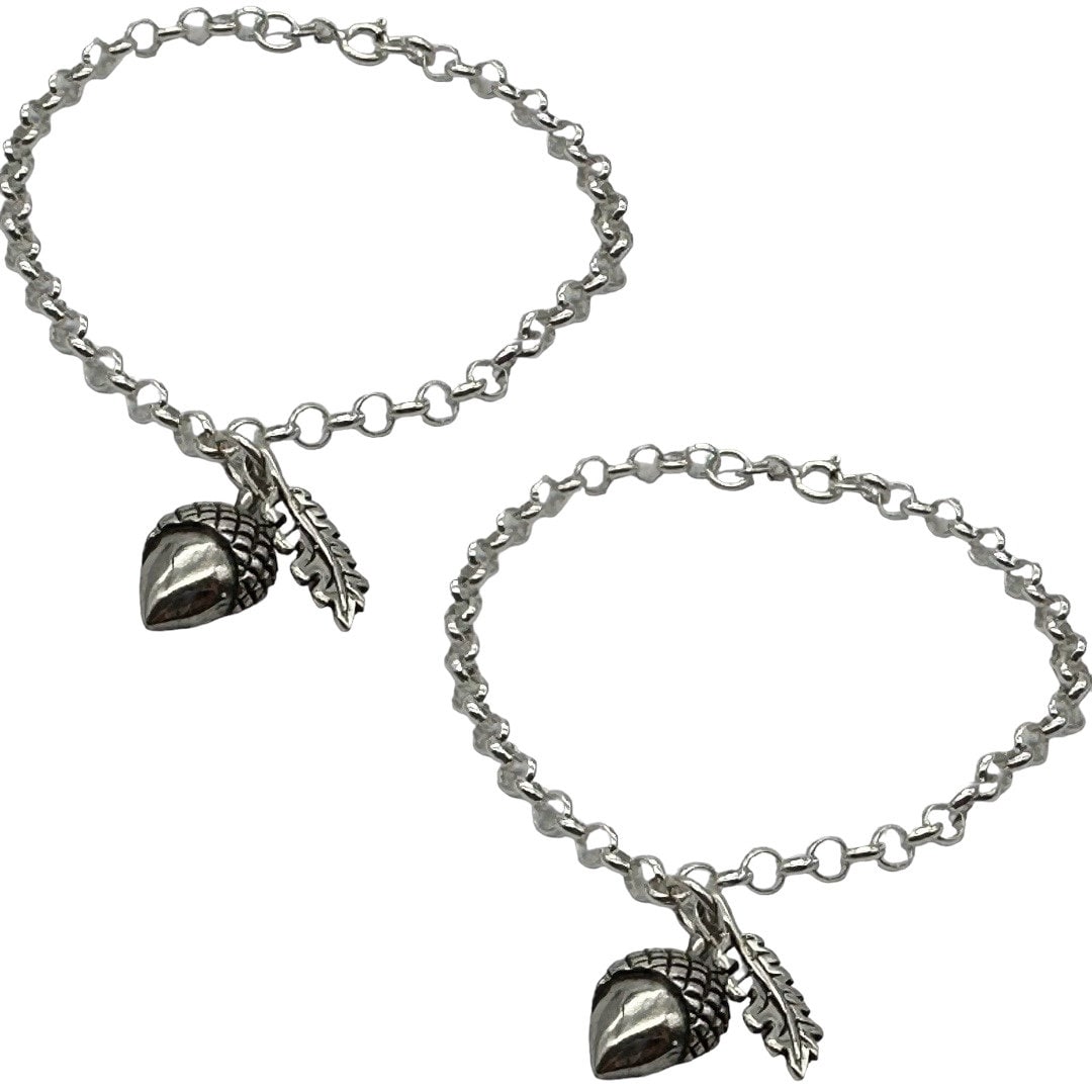 Silver Acorn and Oak Leaf Beautiful 925 Sterling Silver Charm Bracelet