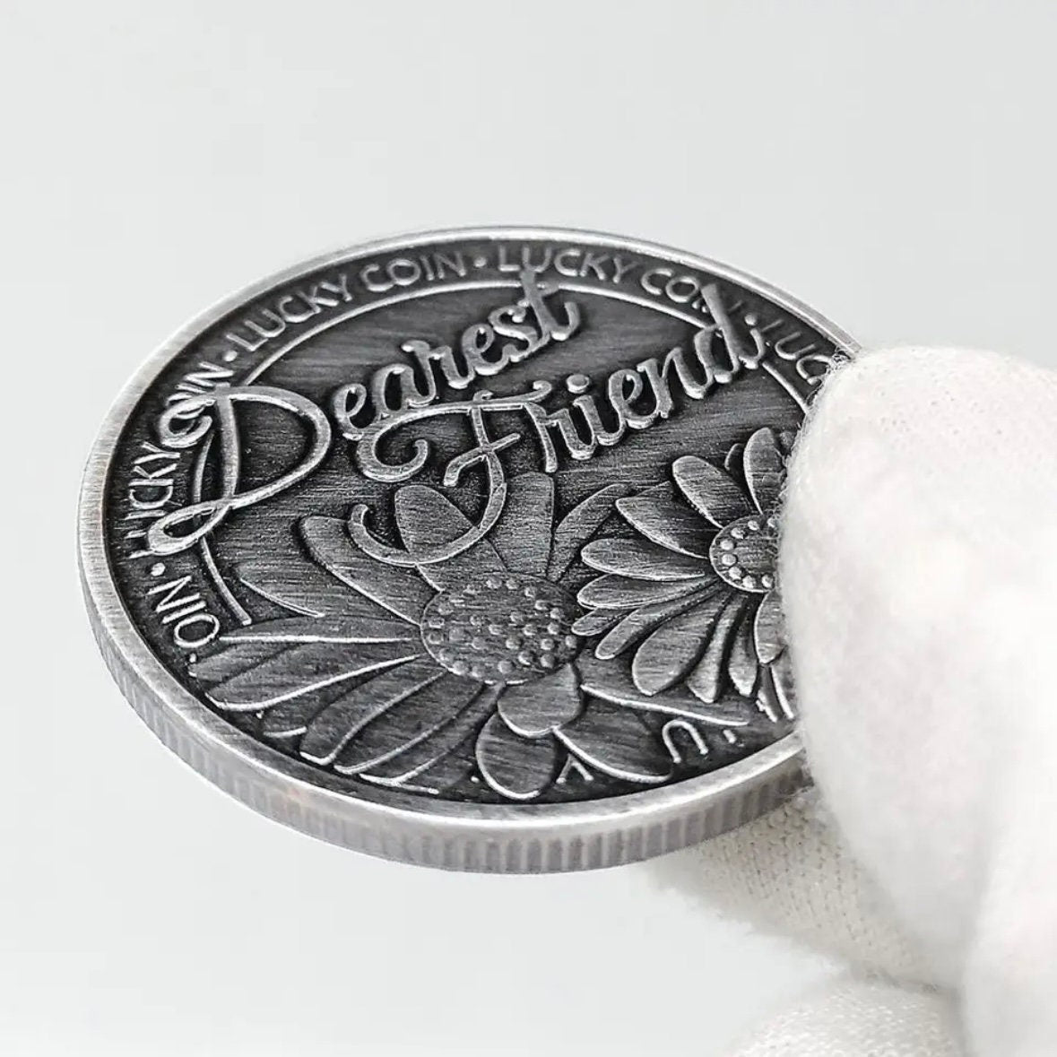 Dearest Friend Silver Souvenir Commomorative Gift Lucky Collectable Coin Gift for a Friend