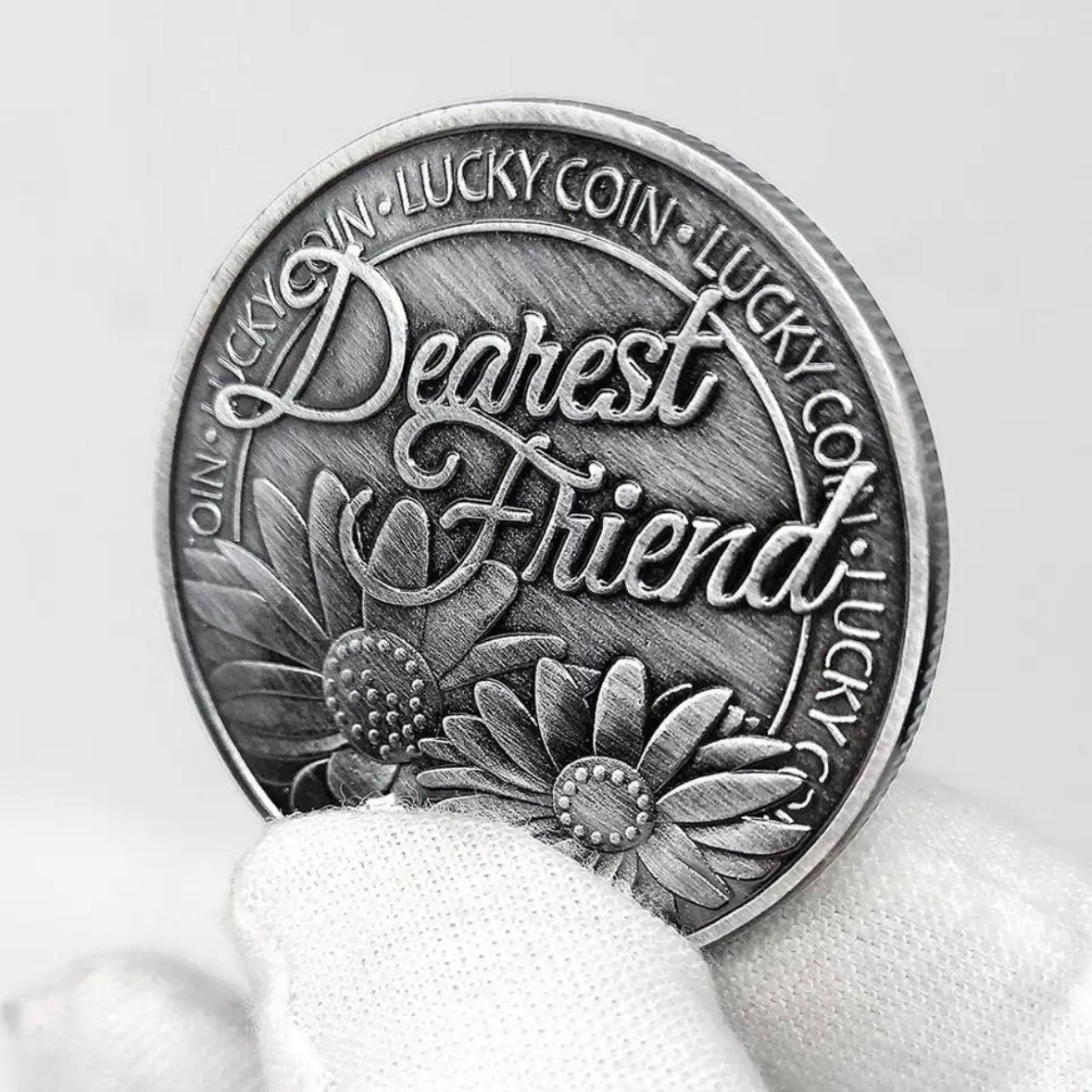 Dearest Friend Silver Souvenir Commomorative Gift Lucky Collectable Coin Gift for a Friend