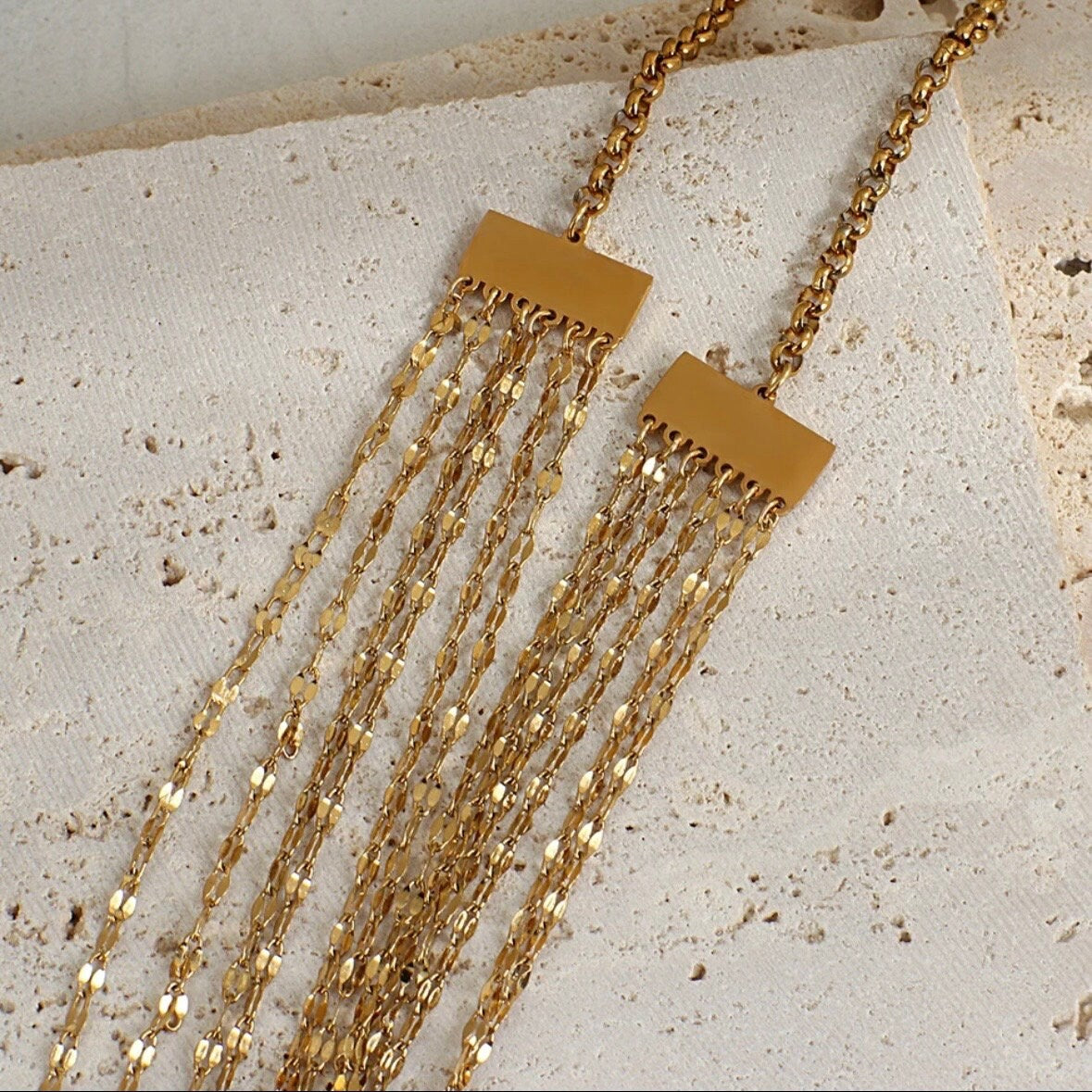 Elegant Simple Layered Thin Gold Colour Chain Necklace