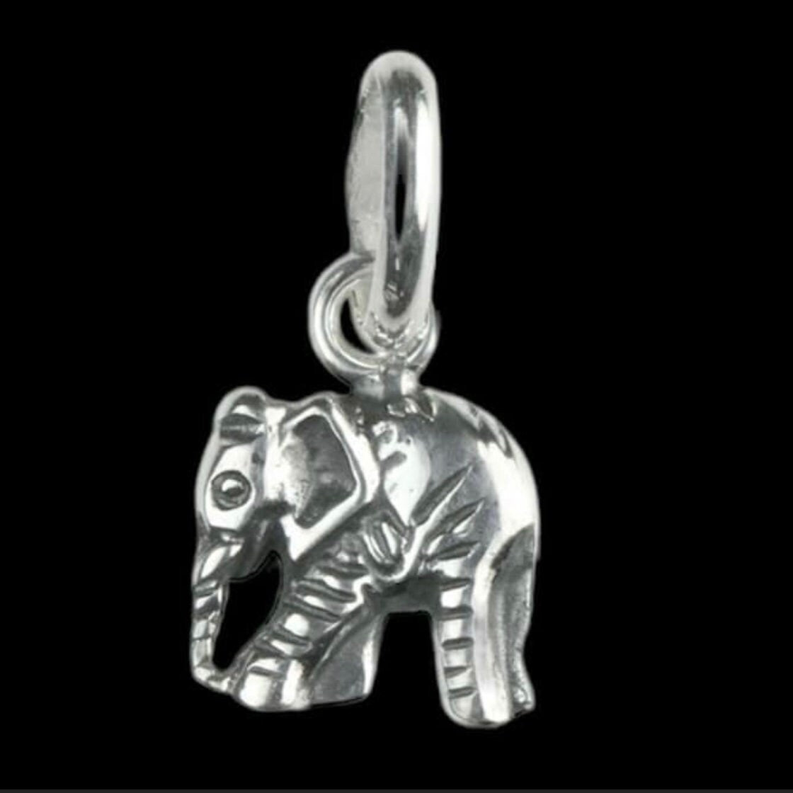 Beautiful Elephant Charm Pendant in Sterling Silver