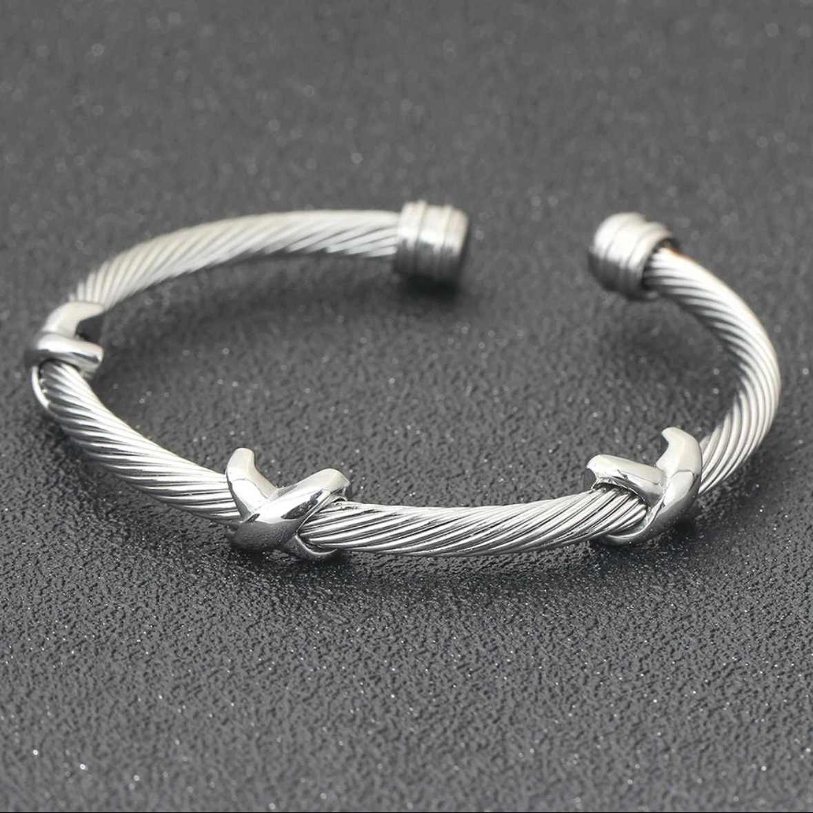 Silver Colour Fashion Design Open Adjustable Bracelet Bangle