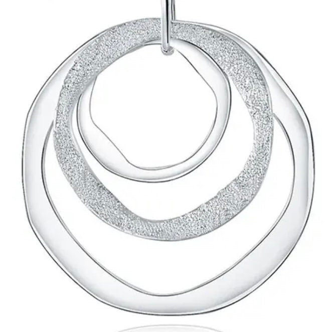 Triple Circle Frosted Pendant Fashion Jewellery Necklace